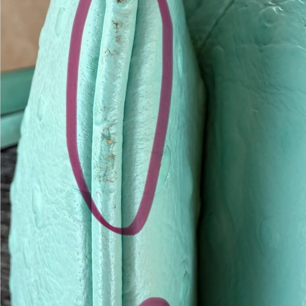 Kate Spade Robins Egg Blue Ostrich Design Embossed Leather W Bow Handbag 11x8 In